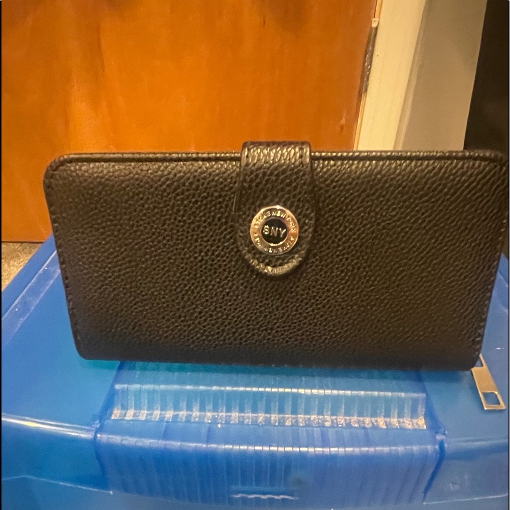 SNY wallet